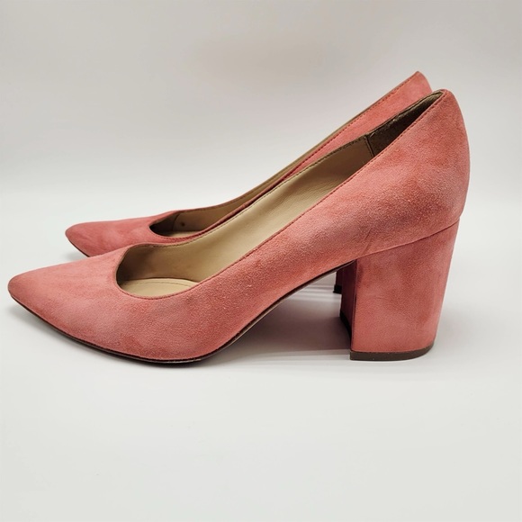 Pour La Victoire Suede Pointed Toe Stacked Heels - Picture 2 of 13